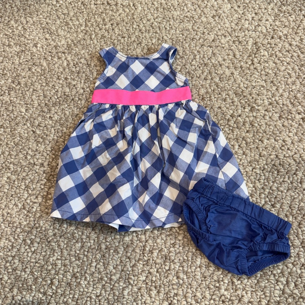 Carters Baby Girl Gingham Dress and Diaper Cover Set‎ Size Newborn